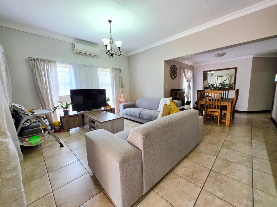 3 Bedroom Property for Sale in Universitas Free State